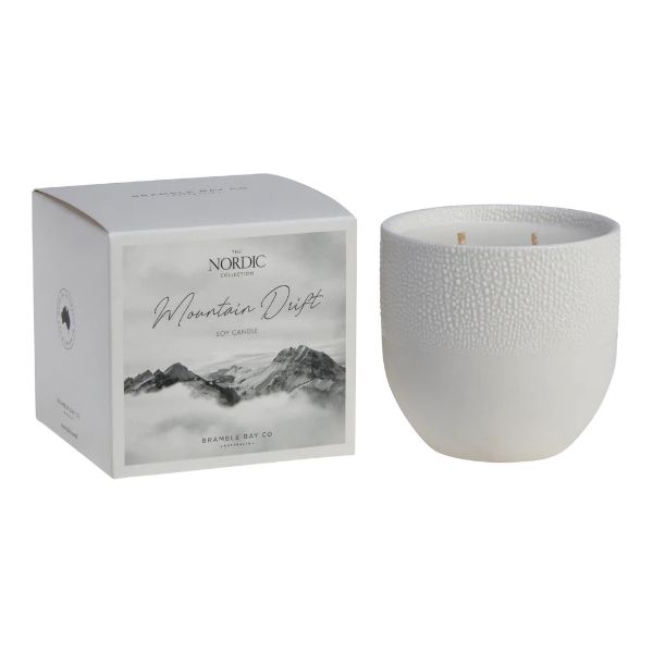 Picture of BRAMBLE BAY NORDIC MOUNTAIN DRIFT CANDLE